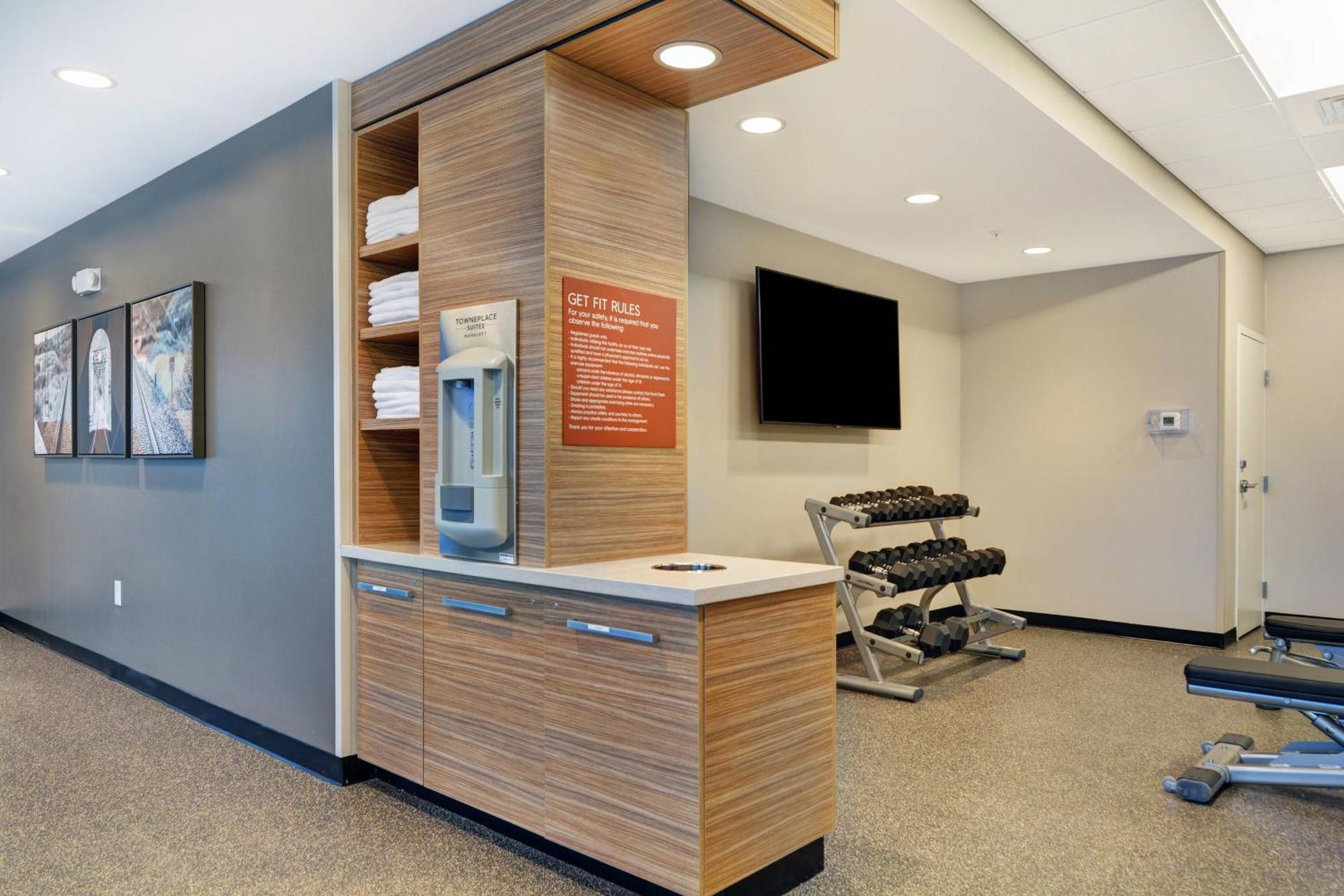 Towneplace Suites By Marriott Jackson Airport/פלואווד מראה חיצוני תמונה